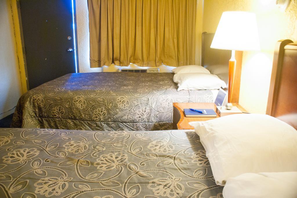 Sweets Inn Motel Ню Орлиънс Стая снимка